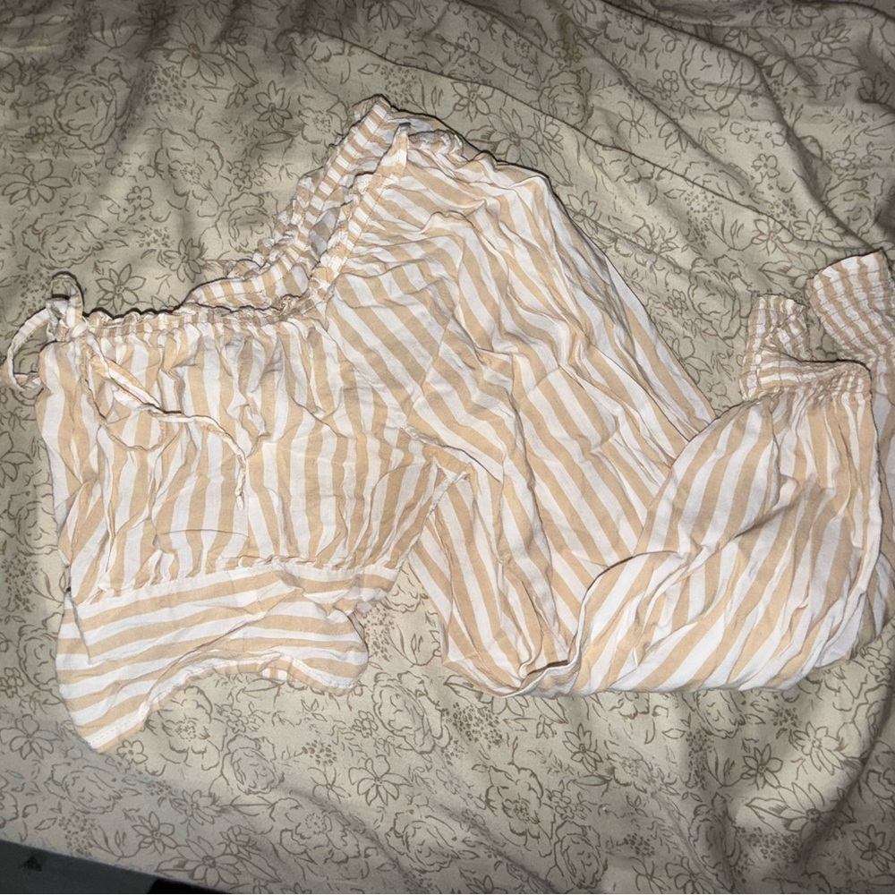 Long sleeve off shoulder top